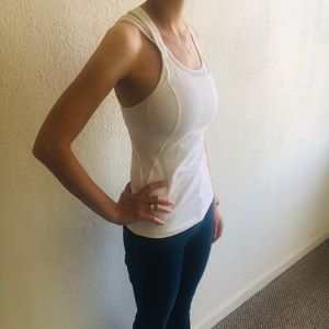 Lululemon cute white tank